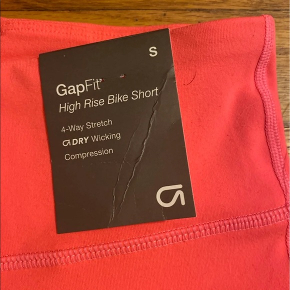 GapFit 5’ Mesh Shorts - Picture 6 of 6